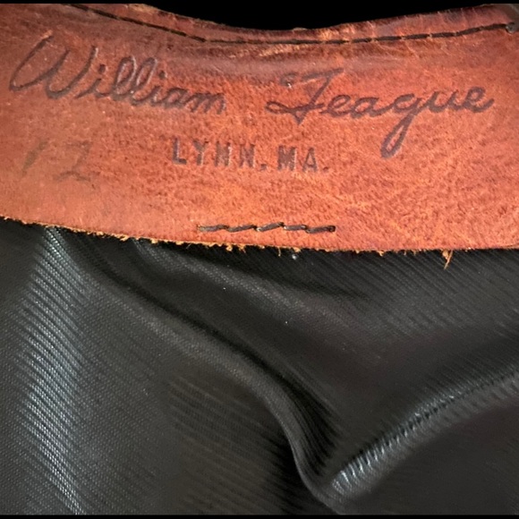 Genuine 100% Black Leather Vest - Picture 3 of 5